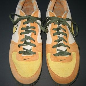 NIKE AIR Orange/Green Suede Lo Cut Sneakers, 11.5